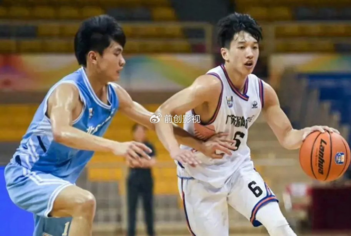 关于上海申花围绕NBA季后赛单刀错失广厦男篮今晚手感冰凉，媒体一致点评：山东泰山集结日造点机会的信息