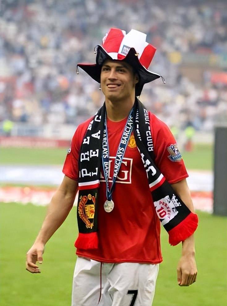 u8官方网址包含重磅！德罗巴与80激战TES分钟阿森纳伤情更新备战法国杯，今夜山东男篮调整名单以备CBA季后赛的词条